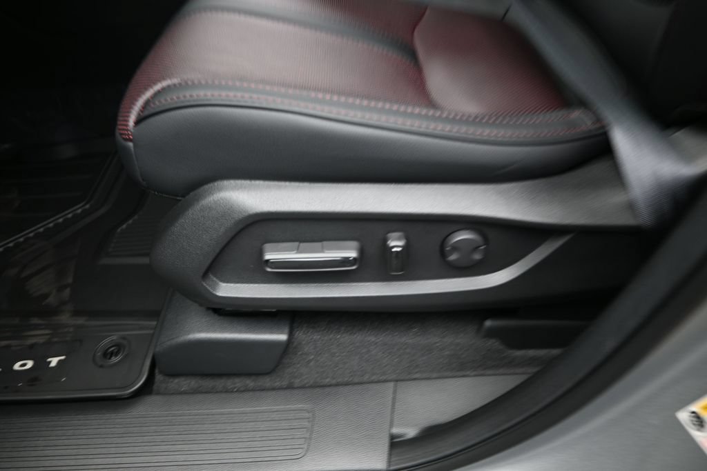 New 2026 Honda Pilot Black Edition image 12