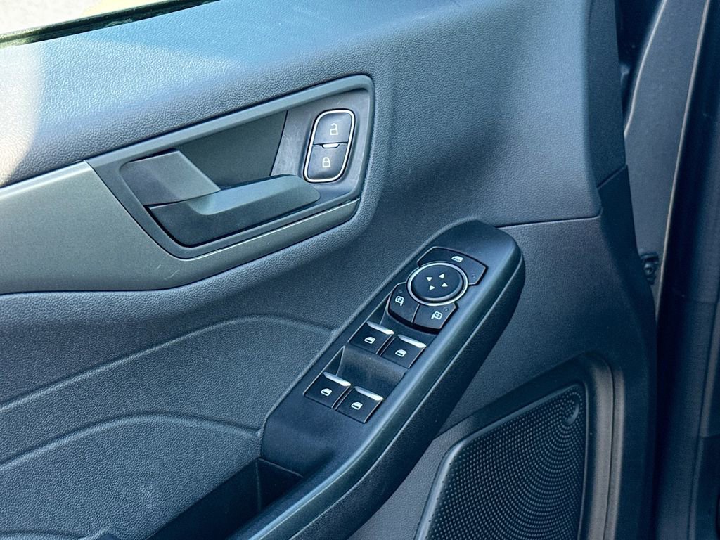 Used 2023 Ford Escape Active image 15