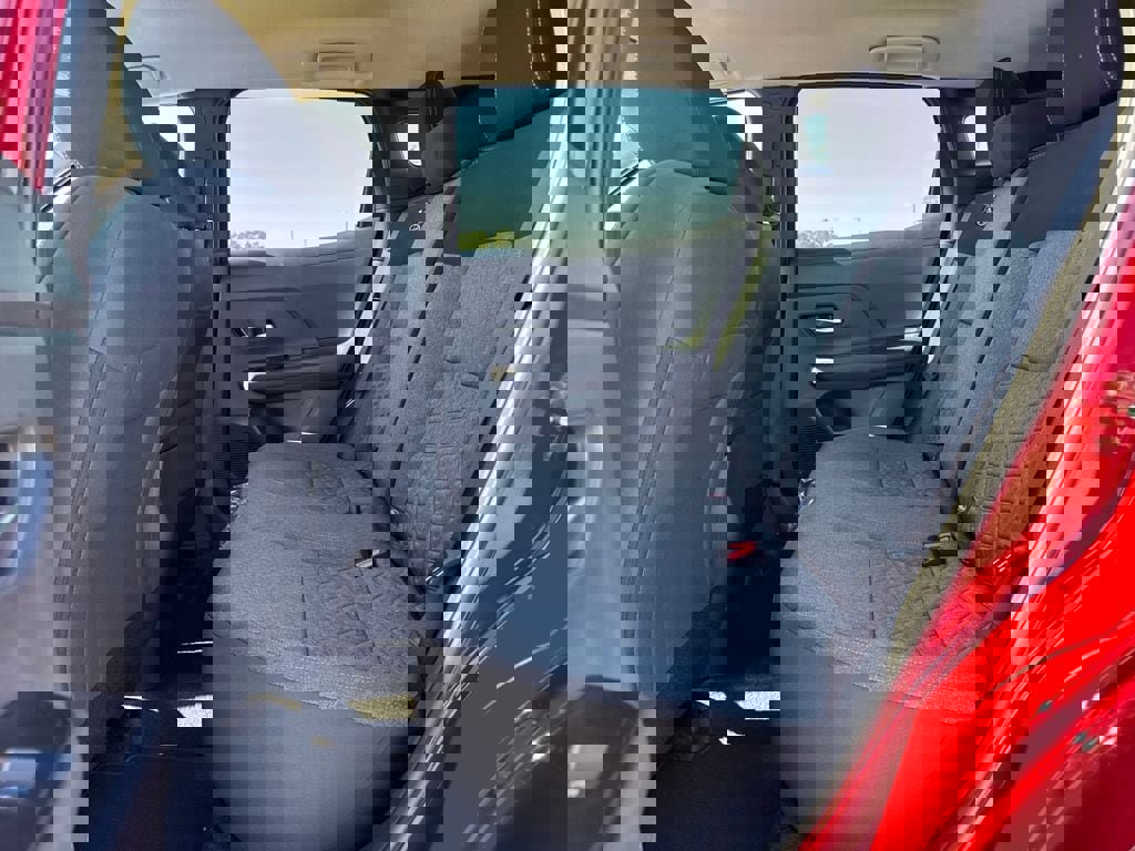 New 2026 Nissan Kicks SV image 14