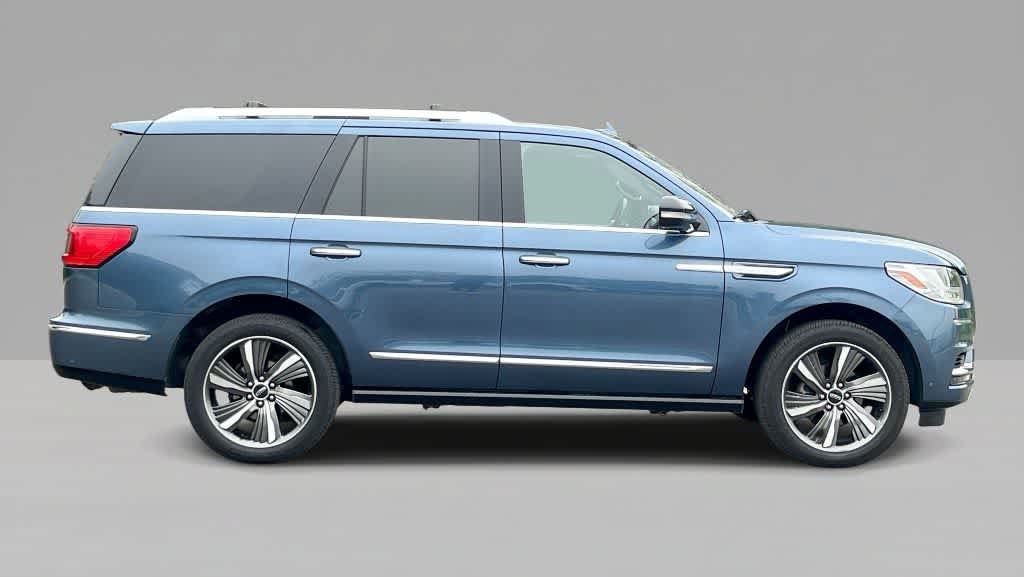 Used 2019 Lincoln Navigator Reserve AWD/4WD image 9