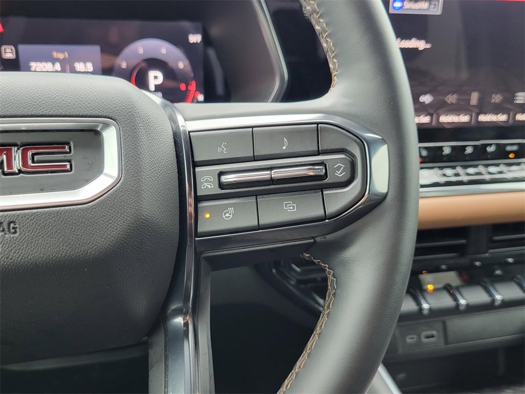 Used 2024 GMC Canyon AT4 w/ AT4 Premium Package image 22