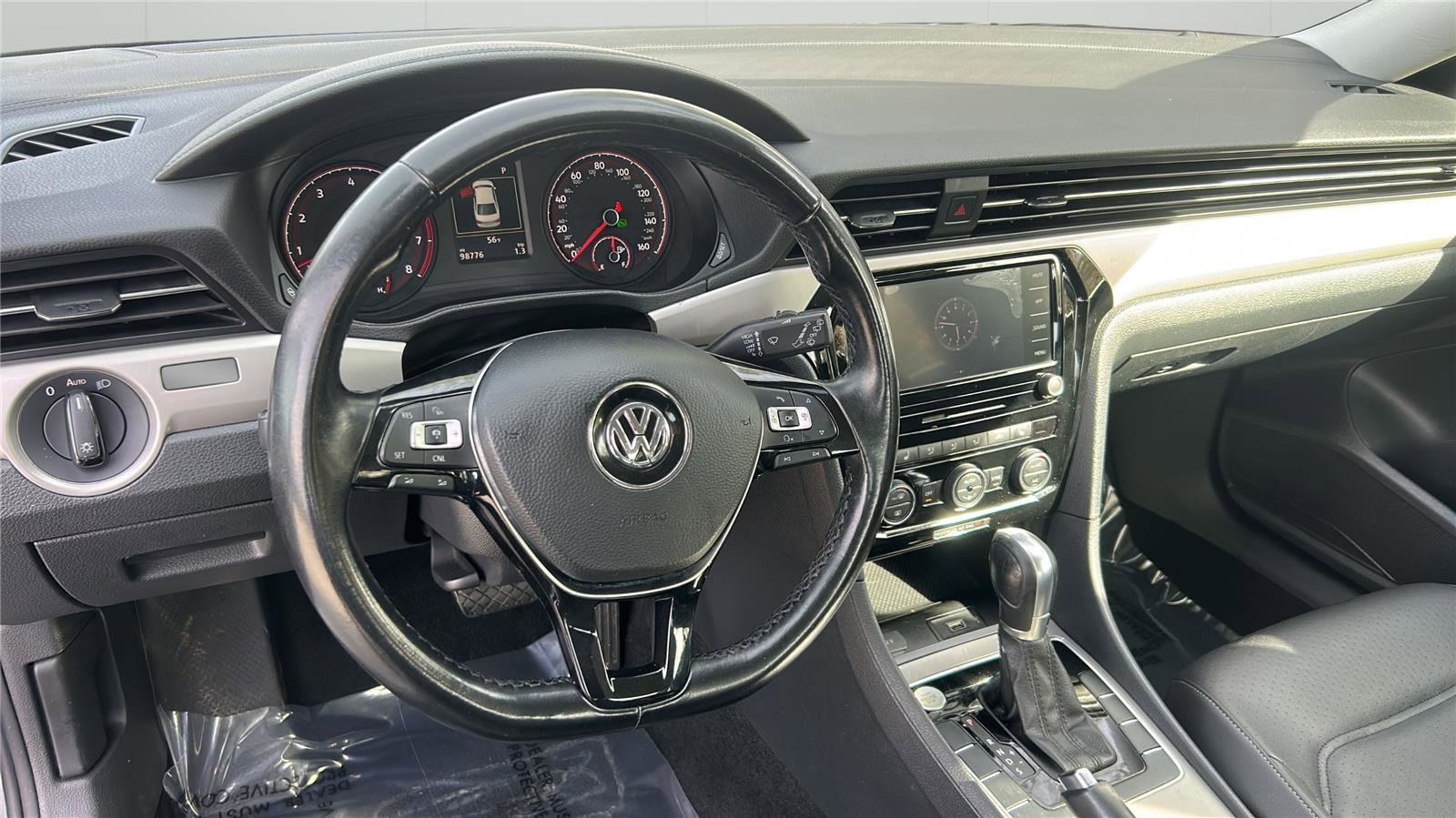 Used 2020 Volkswagen Passat 2.0T SE image 24