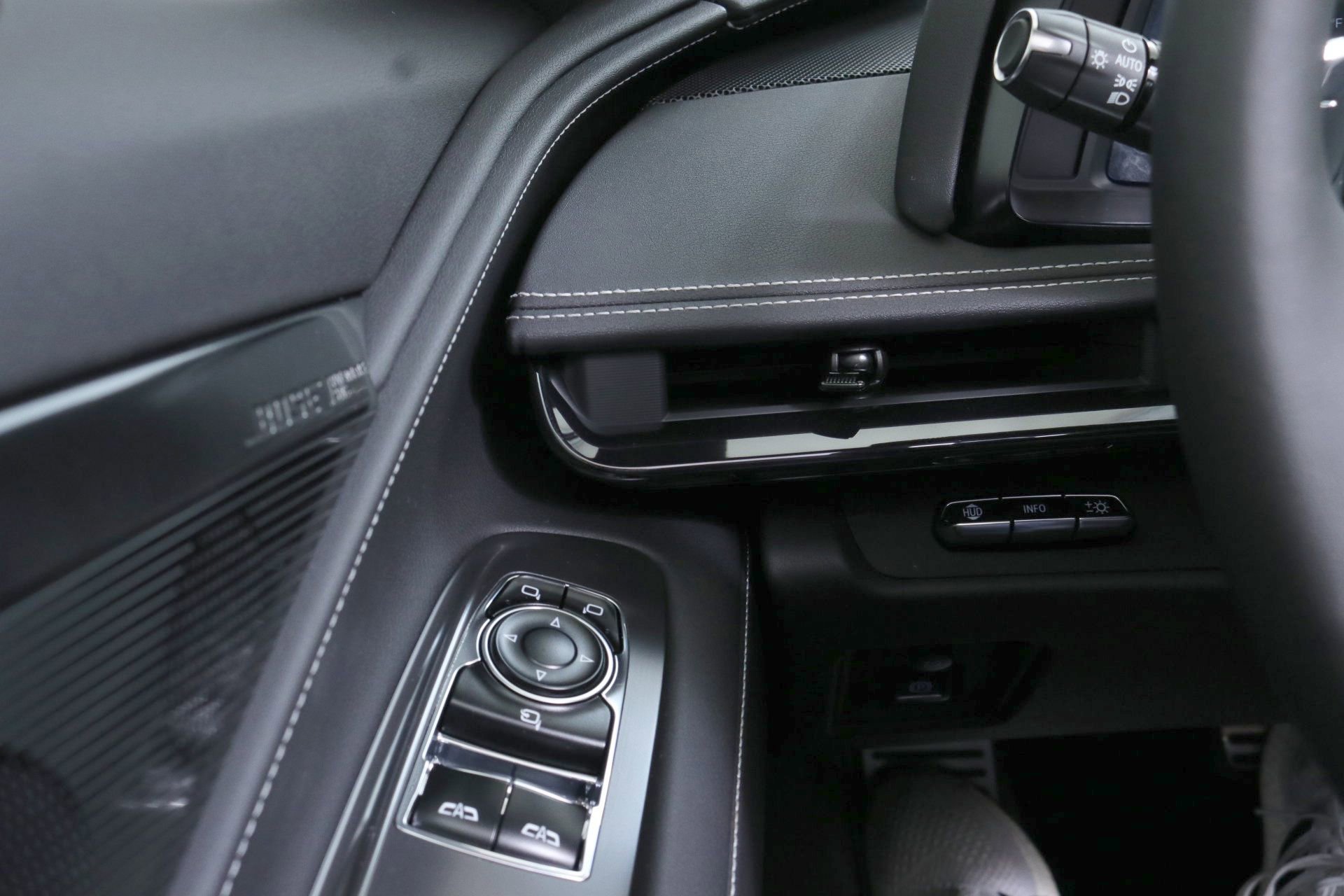 New 2025 Chevrolet Corvette Z06 w/ Stealth Interior Trim Package image 20