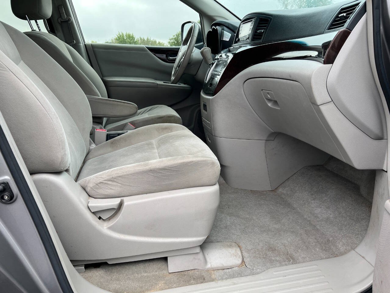 Used 2011 Nissan Quest SV w/ Value Cargo Pkg FWD image 12