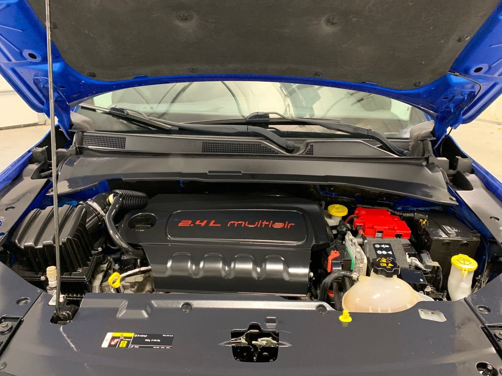 Used 2019 Jeep Compass Limited AWD/4WD image 16