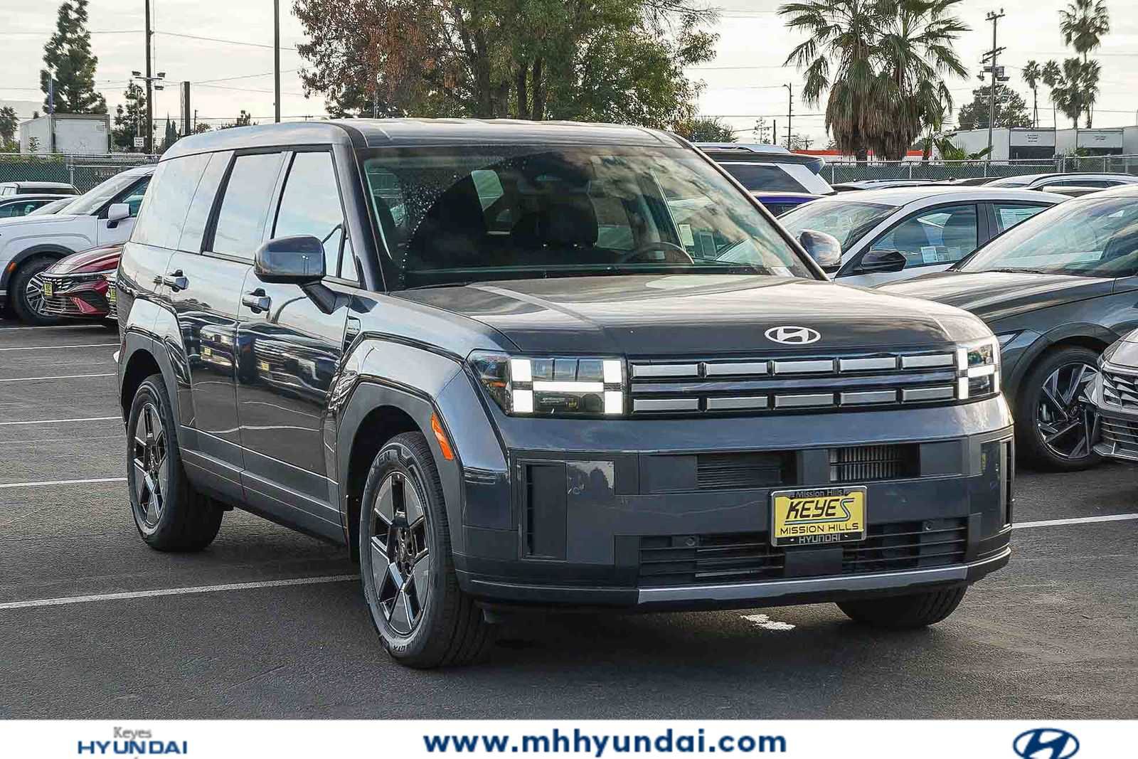 New 2026 Hyundai Santa Fe SE FWD image 3