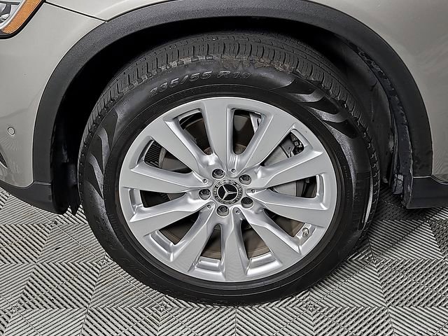 Used 2021 Mercedes-Benz GLC 300 image 8