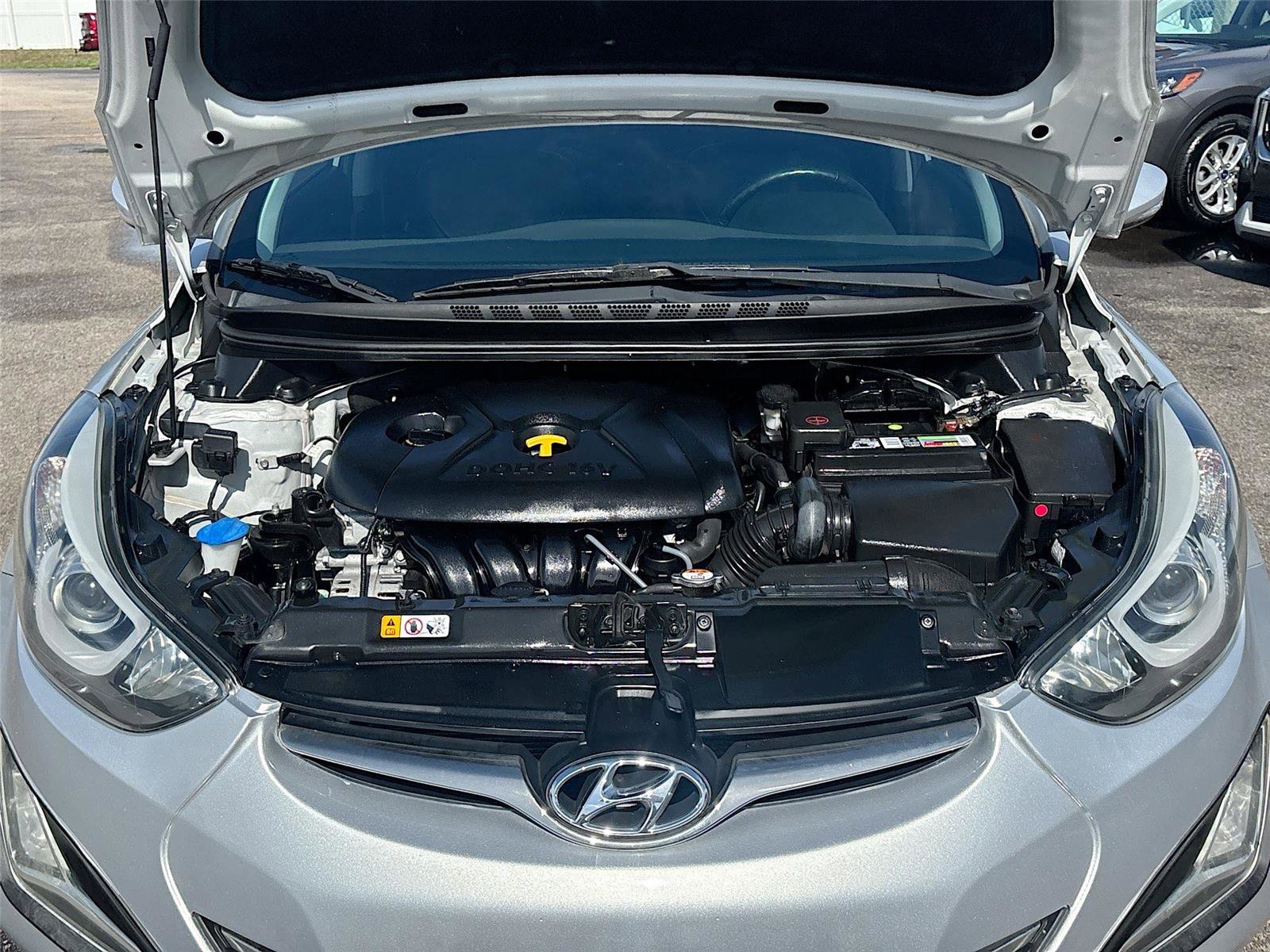 Used 2016 Hyundai Elantra Limited FWD image 28