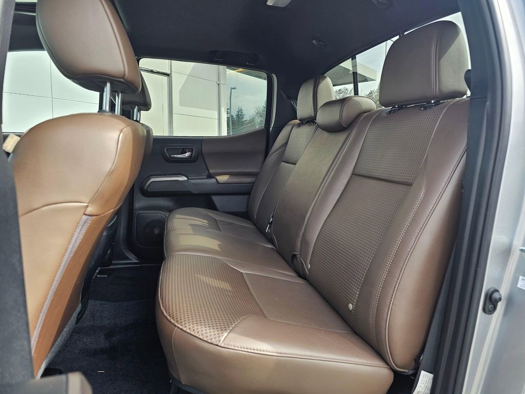 Certified 2023 Toyota Tacoma Limited AWD/4WD image 21