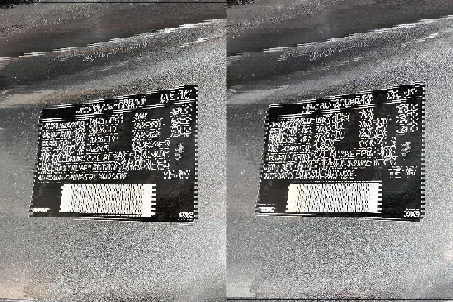 Used 2017 Volvo XC90 T6 Momentum w/ Vision Package image 32