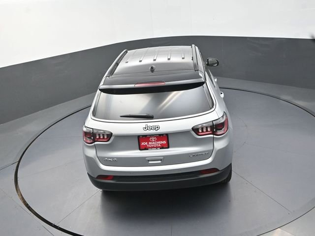 Used 2024 Jeep Compass Limited AWD/4WD image 18