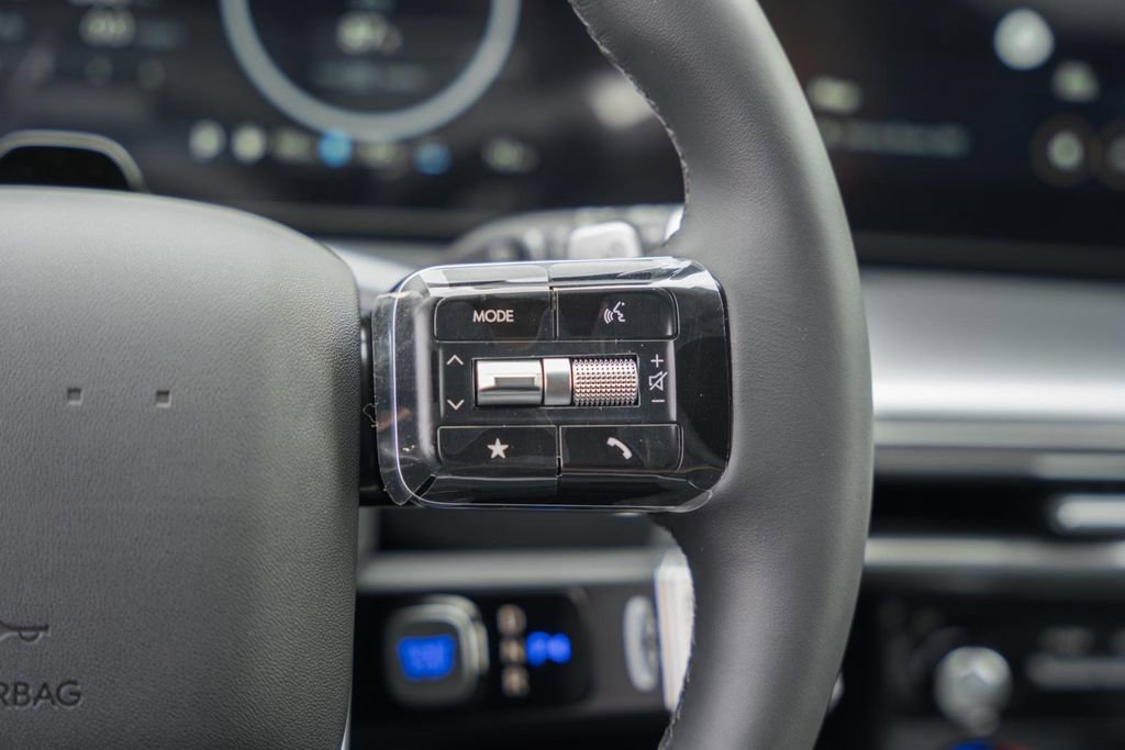 New 2026 Hyundai Ioniq 9 SE image 26