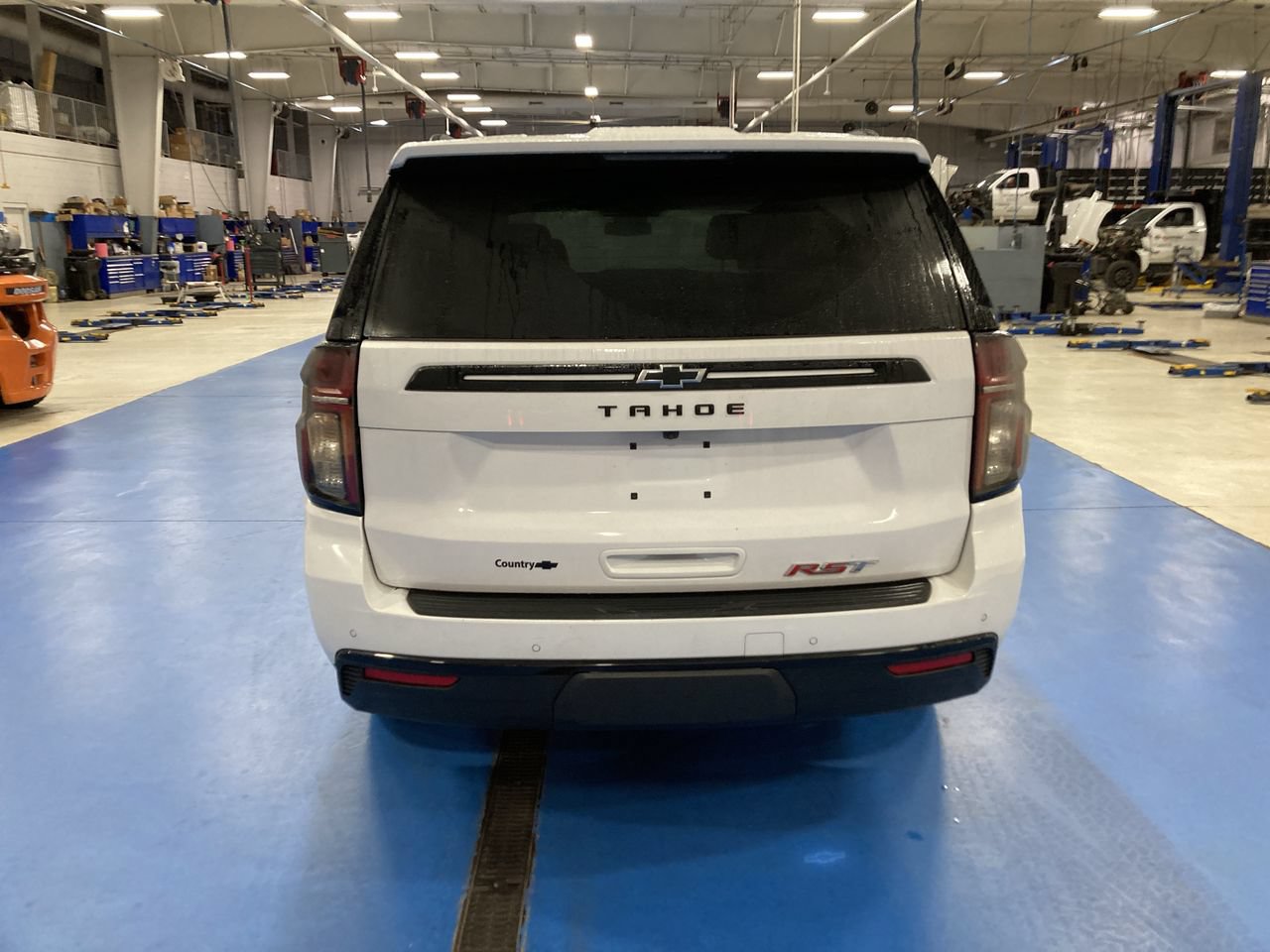 Used 2023 Chevrolet Tahoe RST AWD/4WD image 6