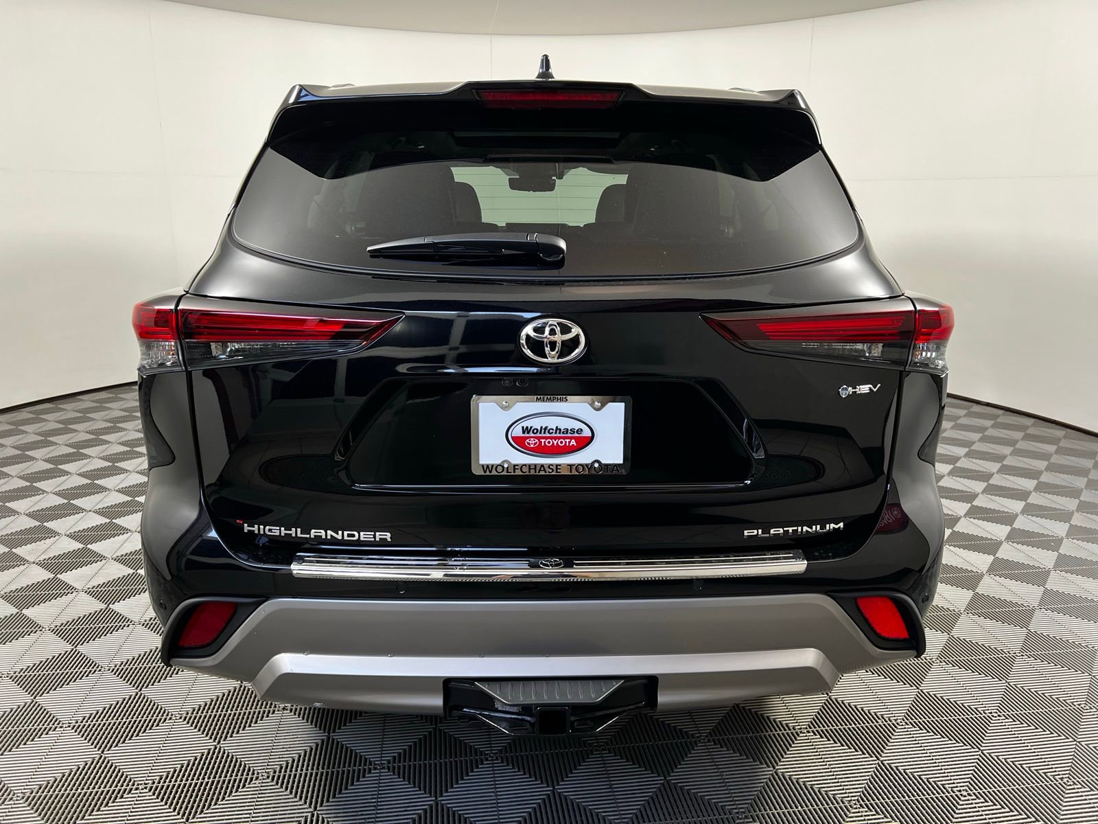Used 2026 Toyota Highlander Platinum AWD/4WD image 6