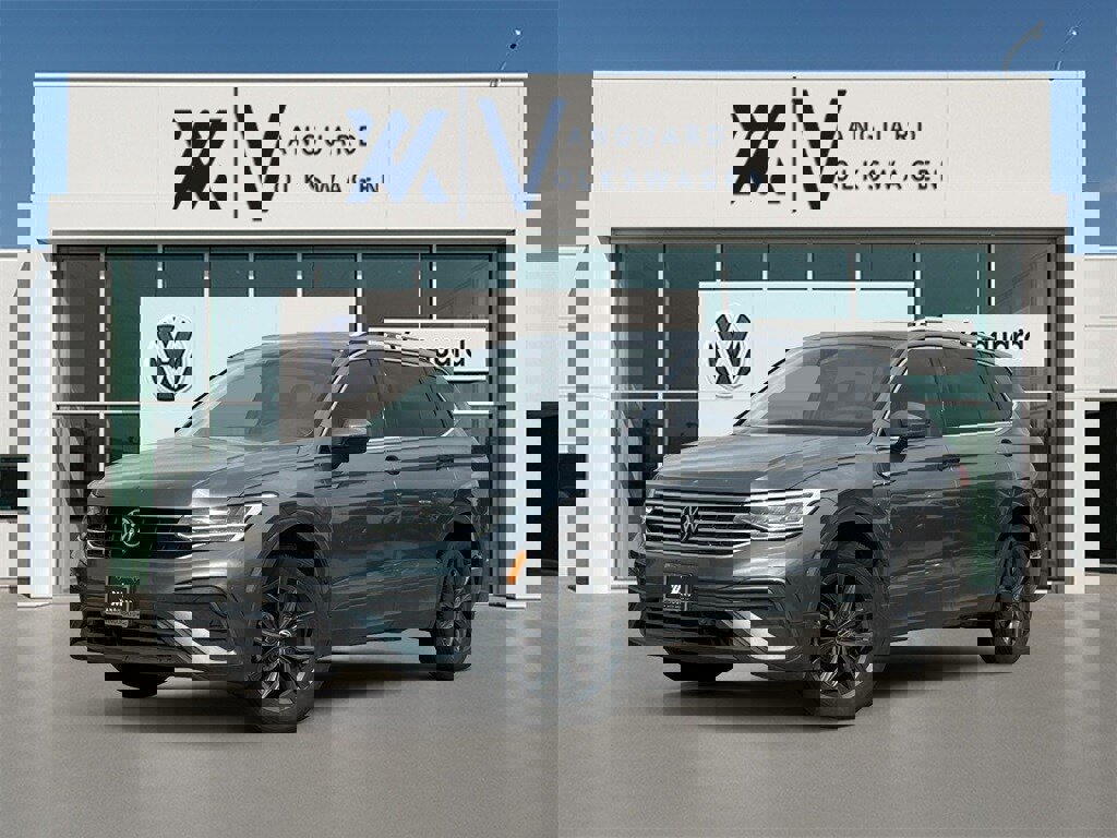 Used 2023 Volkswagen Tiguan SE