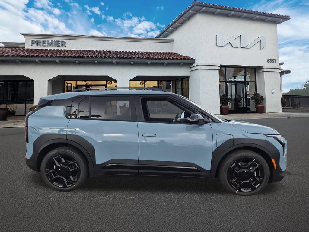New 2027 Kia EV3 Wind w/ Wind Fwd Nightfall Package image 9