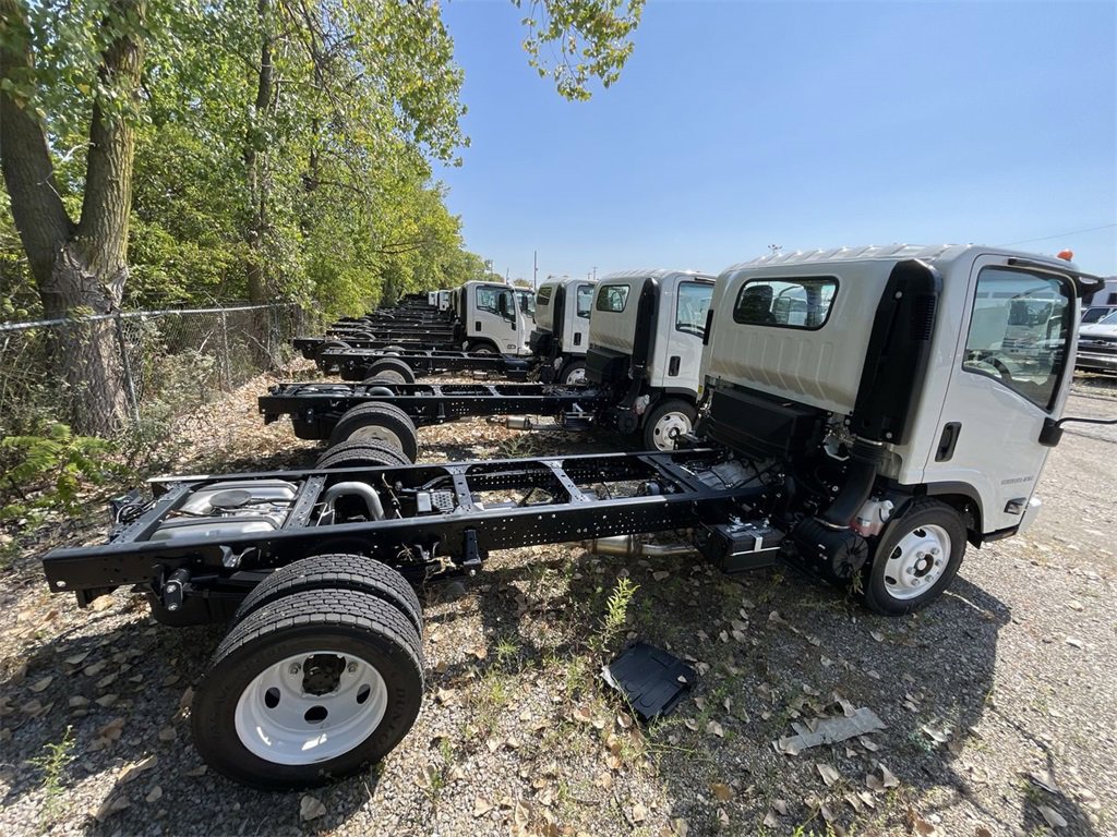 New 2024 Chevrolet Low Cab Forward 5500XG image 4
