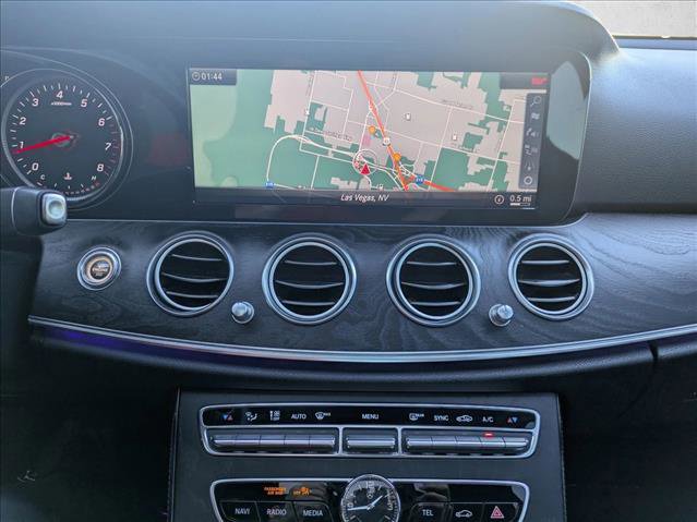 Used 2018 Mercedes-Benz E 300 image 14