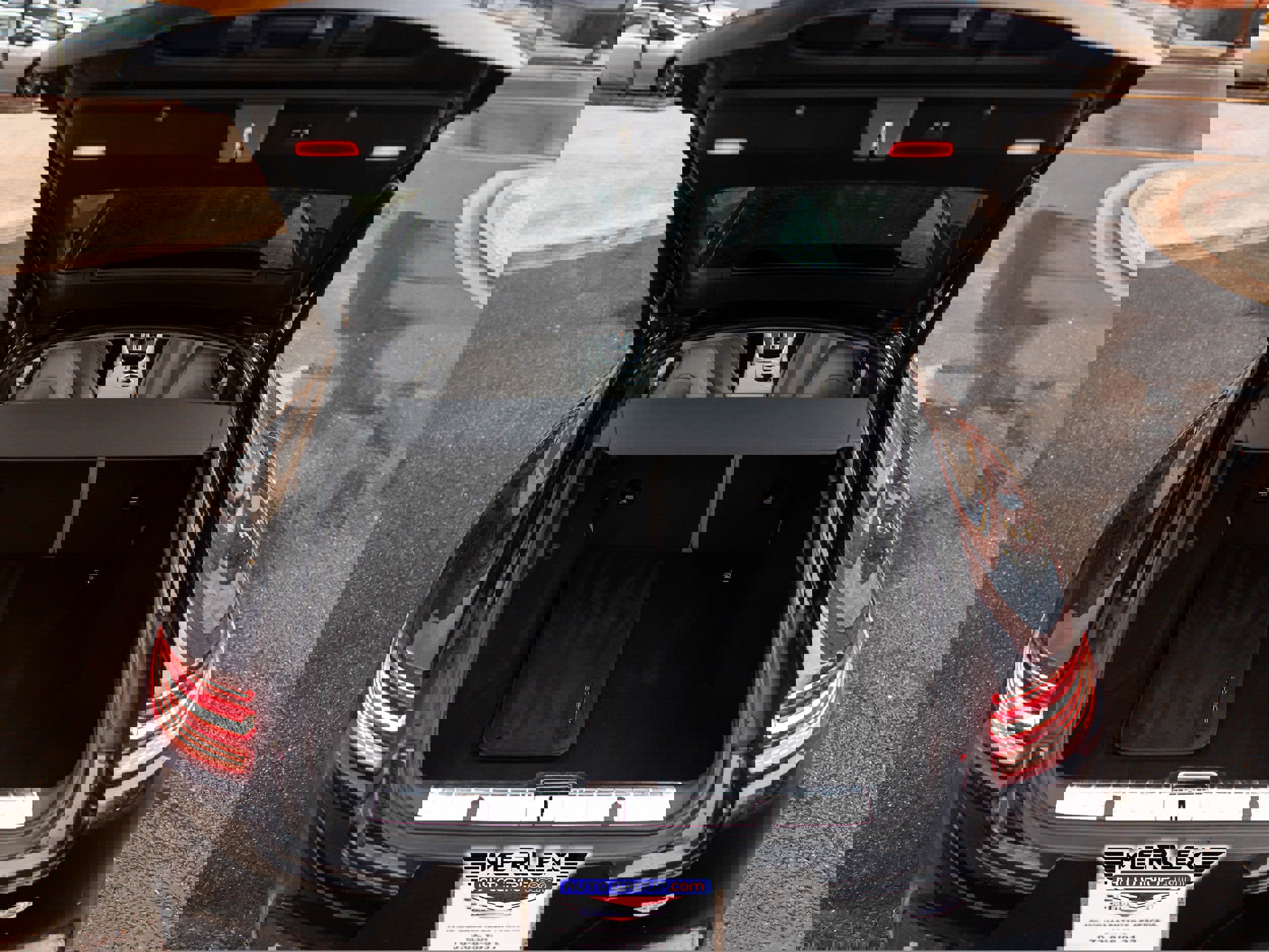 Used 2018 Porsche Panamera 4S w/ Premium Package Plus image 51