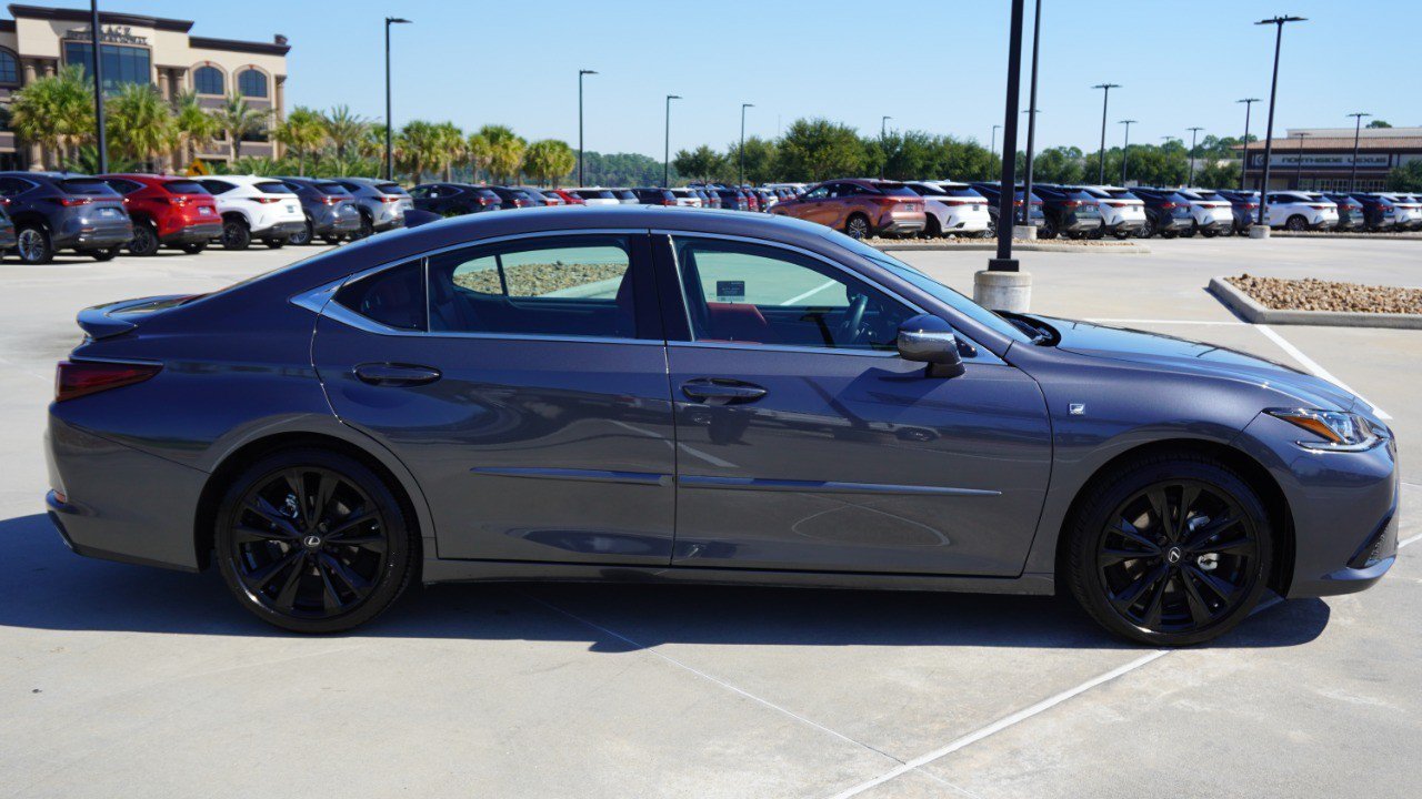 Certified 2024 Lexus ES 350 F Sport w/ Accessory Package (Z2) FWD image 5