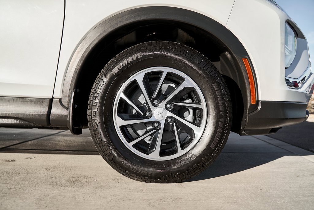 Used 2022 Mitsubishi Eclipse Cross ES image 10