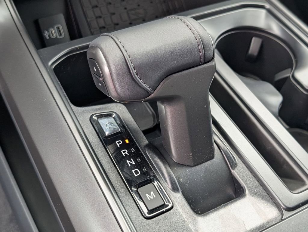 New 2025 Ford F150 Tremor w/ Equipment Group 402A High image 33