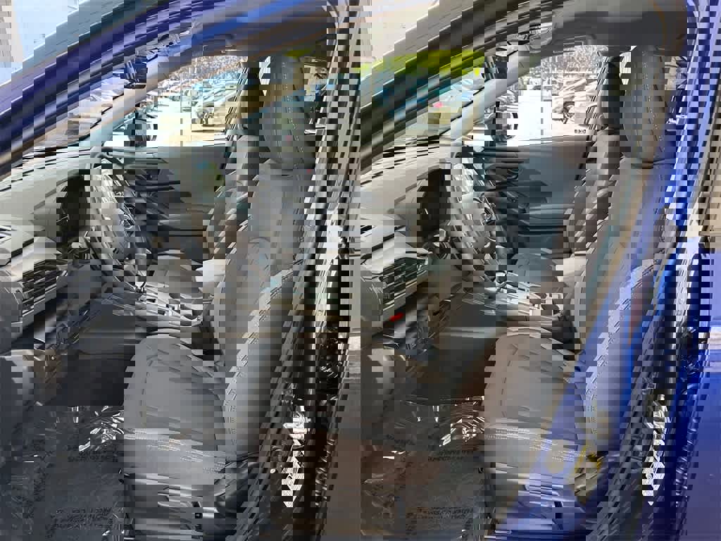 New 2025 Subaru Crosstrek 2.0i Premium w/ Popular Package #3 image 2