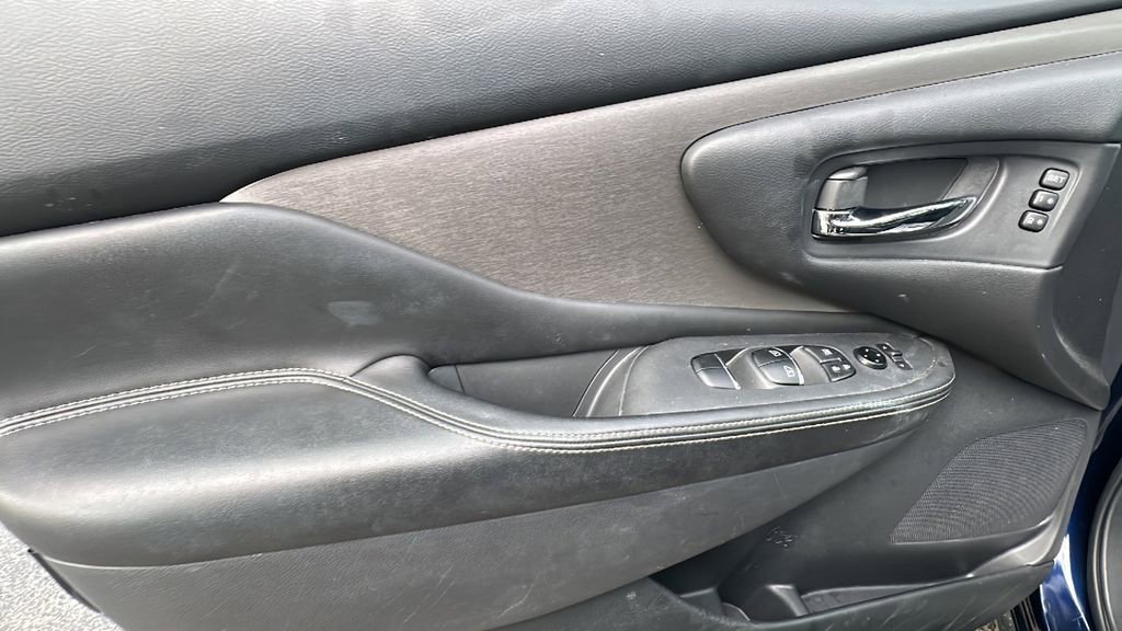 Used 2023 Nissan Murano SL w/ SL Moonroof Package image 14