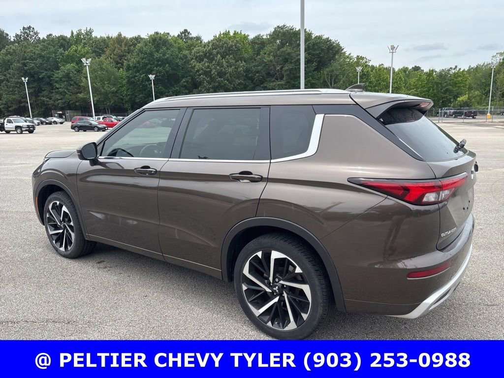 Used 2022 Mitsubishi Outlander SEL AWD/4WD image 5