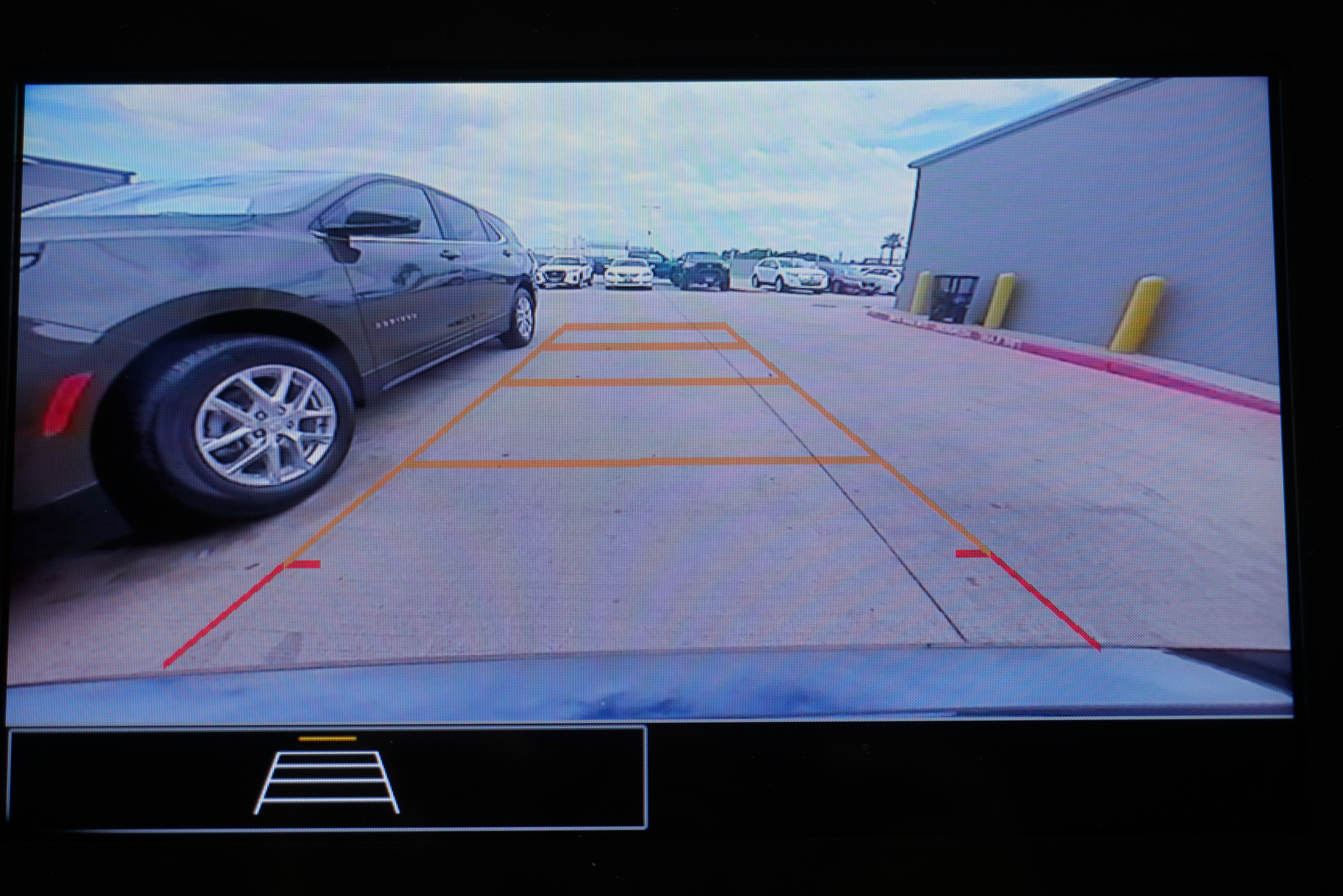 Used 2023 Chevrolet Malibu LS FWD image 17