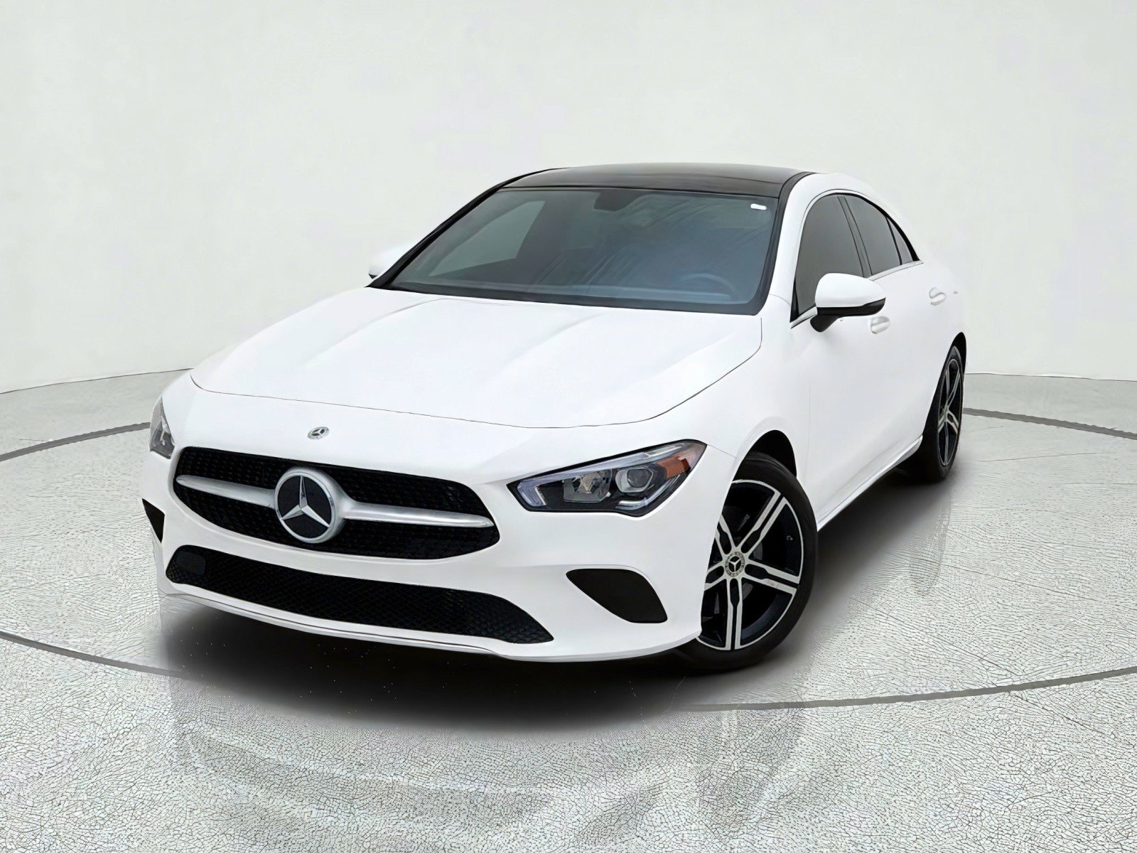 Certified 2023 Mercedes-Benz CLA 250 image 2
