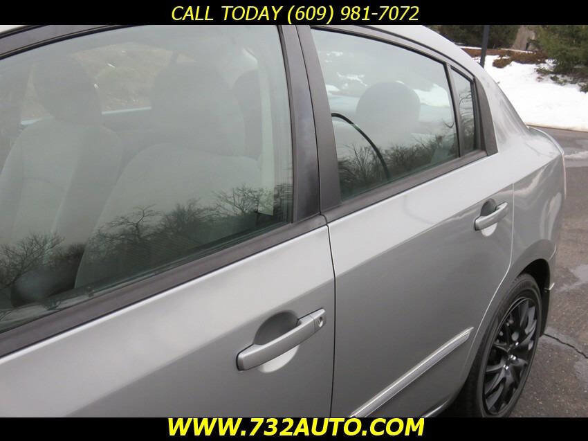 Used 2010 Nissan Sentra 2.0 S image 30