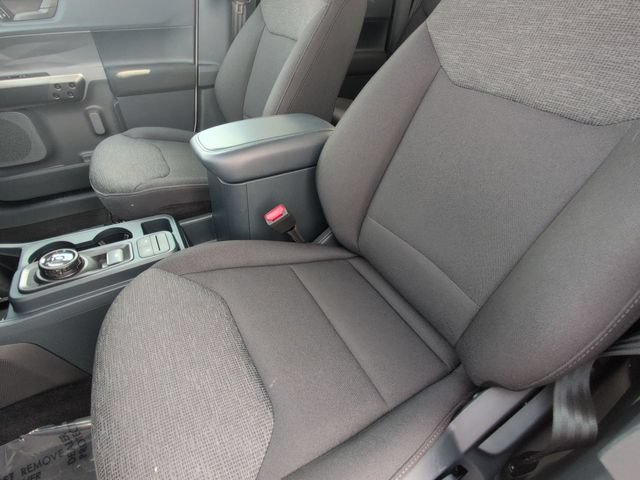 Used 2025 Ford Maverick XL w/ Equipment Group 102A AWD/4WD image 12