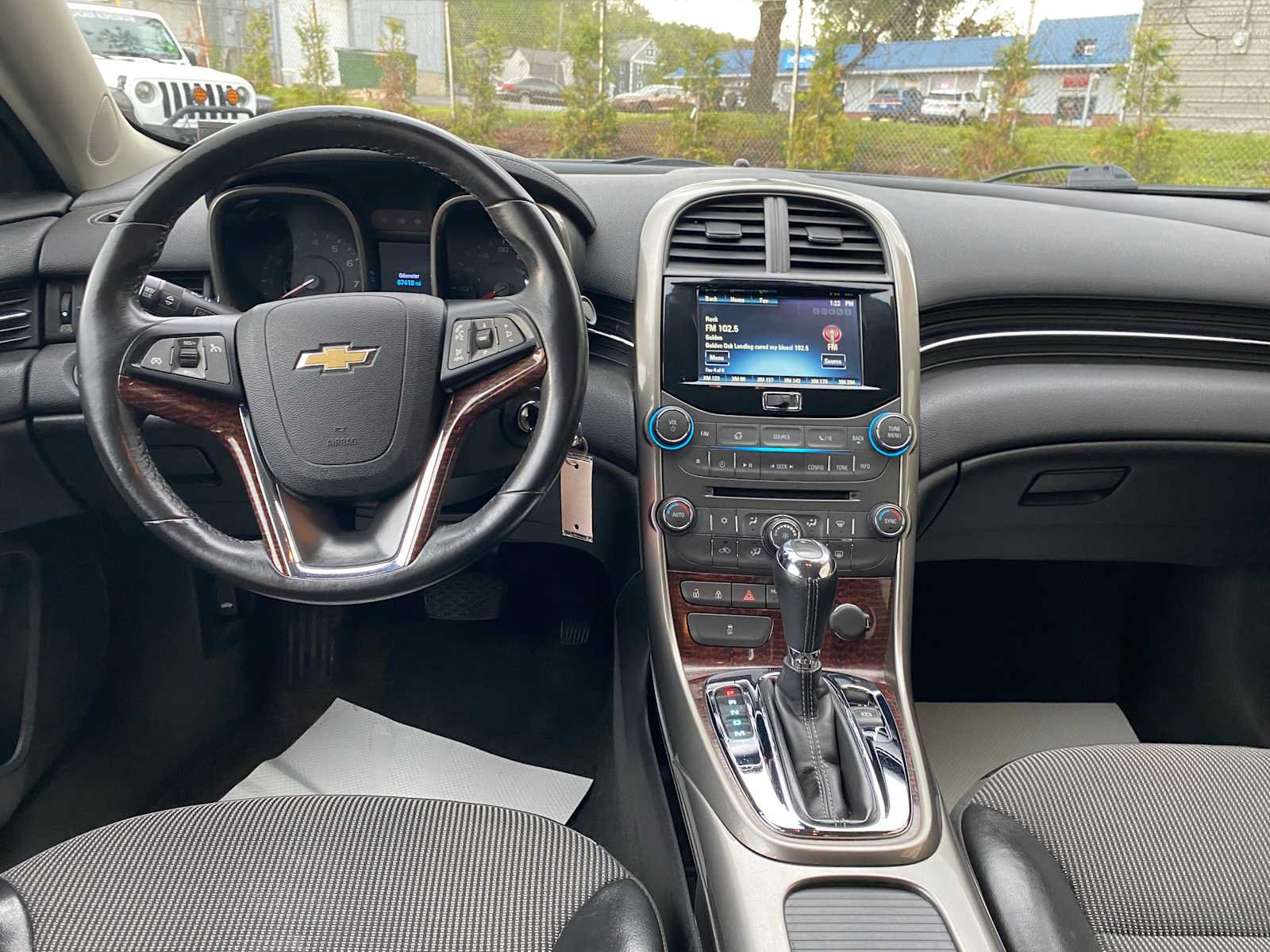 Used 2013 Chevrolet Malibu LT FWD image 7
