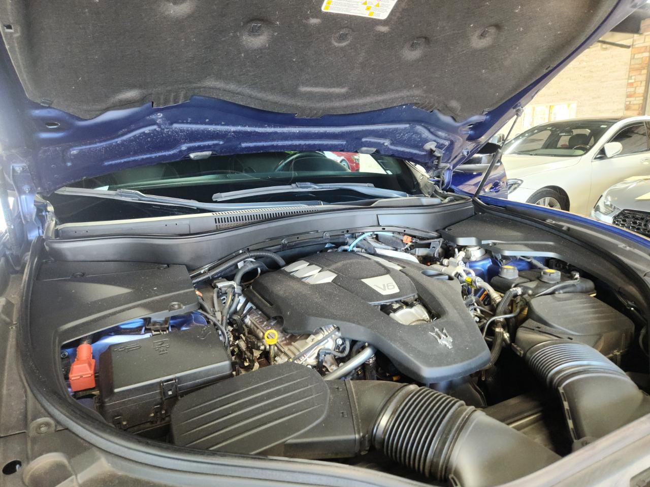 Used 2022 Maserati Levante GT image 33