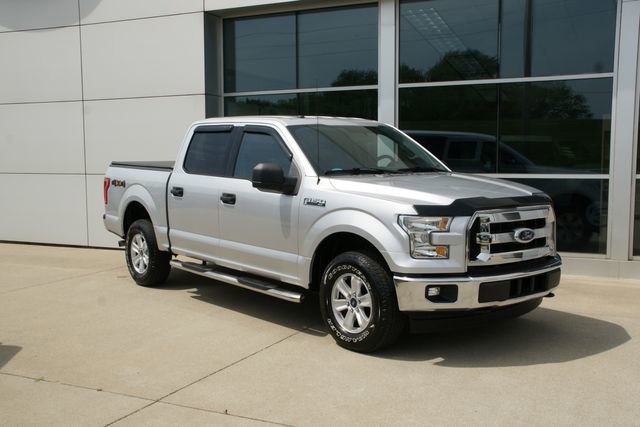 Used 2017 Ford F150 XLT AWD/4WD image 2