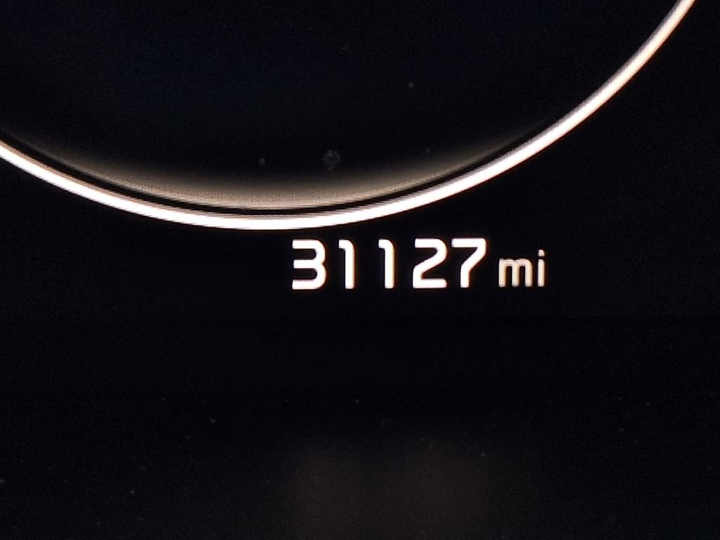 Used 2023 Kia Sorento SX image 19