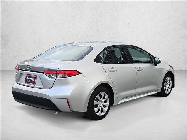 Used 2025 Toyota Corolla LE FWD image 5