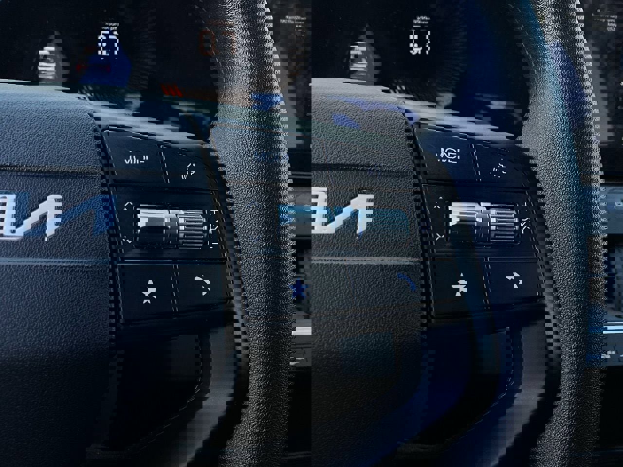 Used 2025 Kia K4 LXS image 35