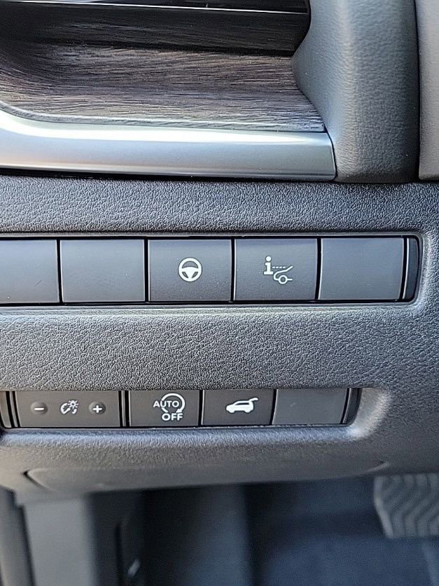 New 2026 Nissan Rogue Platinum image 25