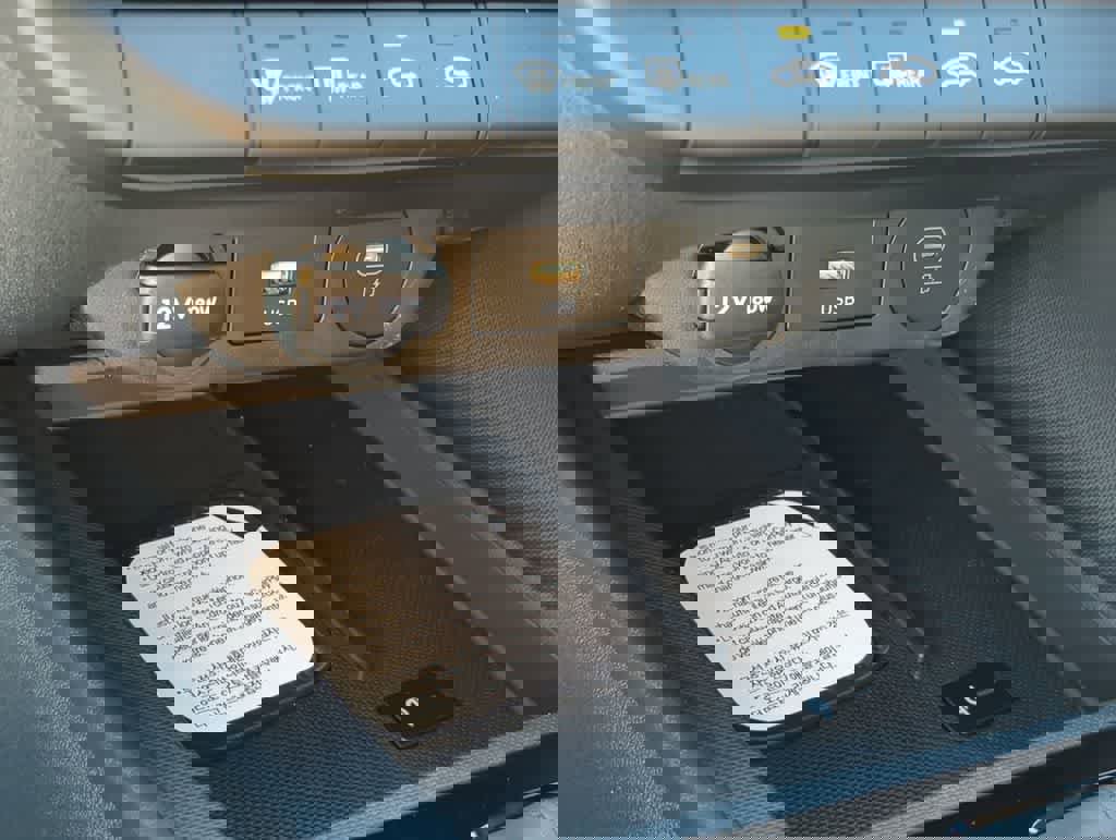 New 2026 Hyundai Elantra Sport FWD image 32