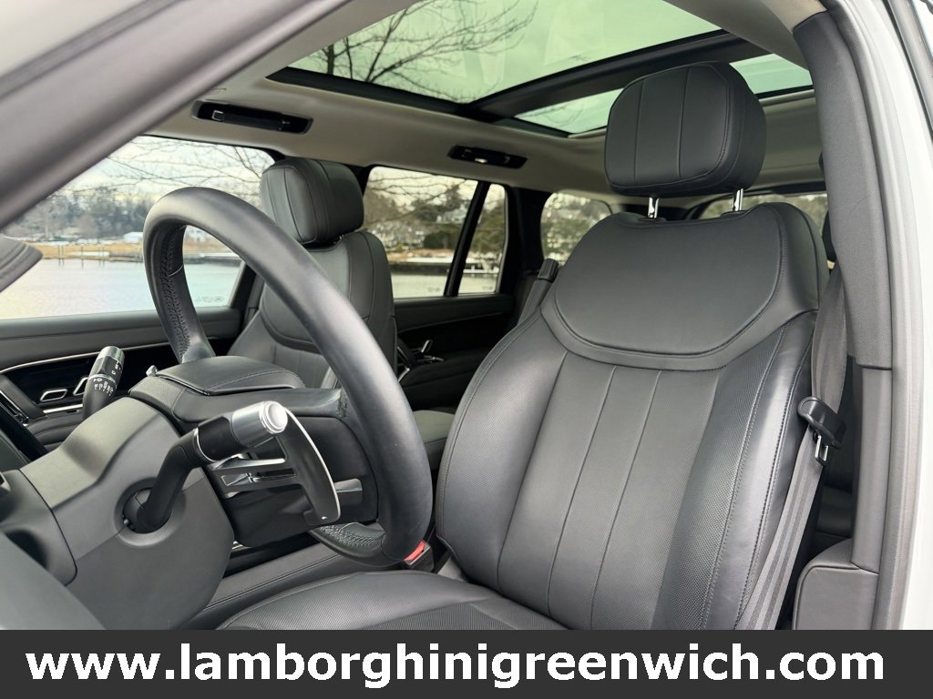 Used 2022 Land Rover Range Rover SE image 22