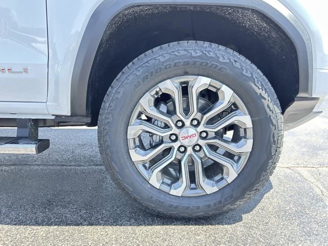 New 2026 GMC Canyon Denali AWD/4WD image 13