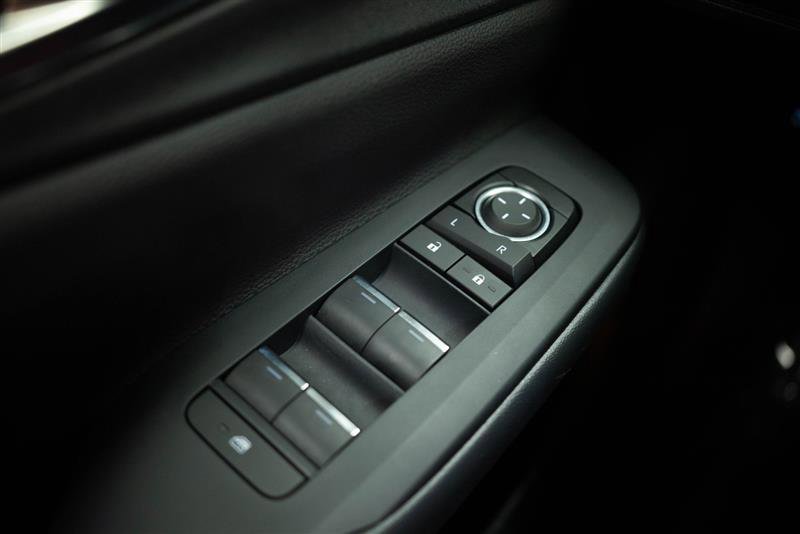 Used 2026 Toyota Prius Plug-In Hybrid image 30