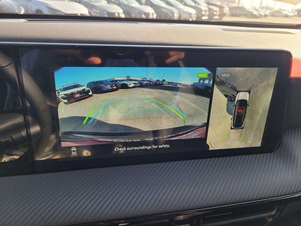 New 2026 Nissan Kicks SR image 9