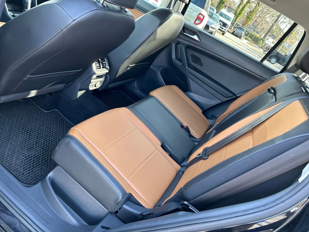 Used 2018 Volkswagen Tiguan SE image 28