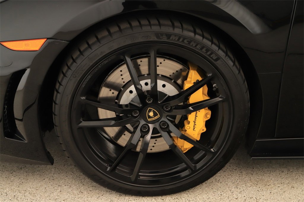 Used 2012 Lamborghini Gallardo LP 570-4 Performante image 33