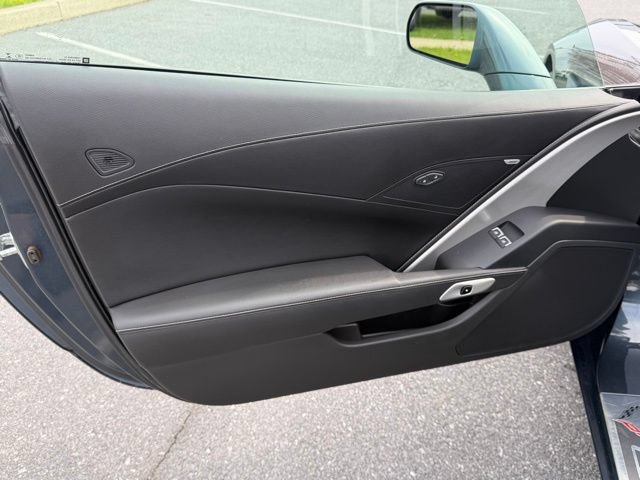 Certified 2019 Chevrolet Corvette Stingray Coupe w/ 1LT RWD image 22