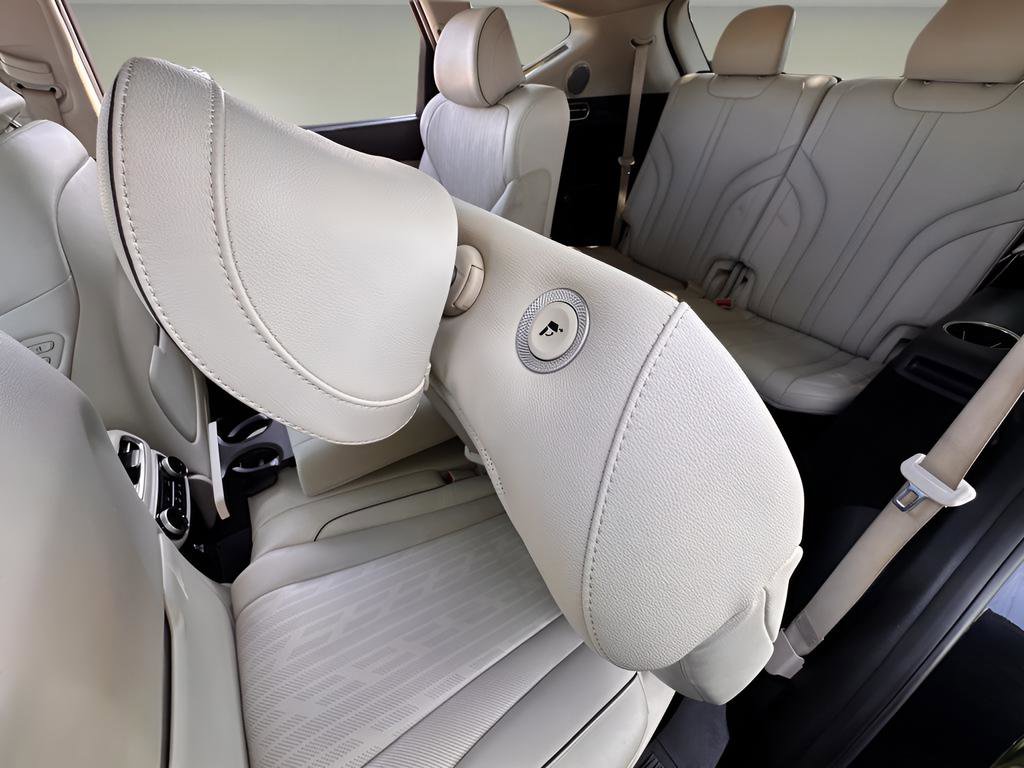 Used 2021 Genesis GV80 3.5T Advanced + image 24