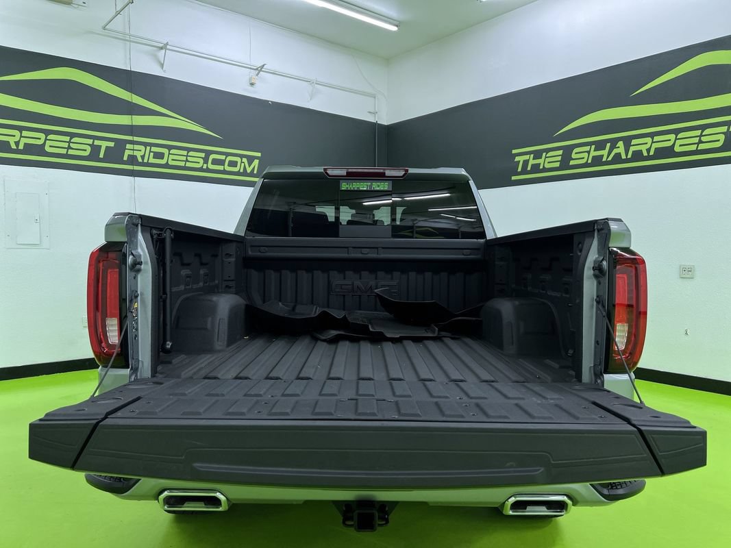 Used 2025 GMC Sierra 1500 AT4 w/ AT4 Premium Package AWD/4WD image 9